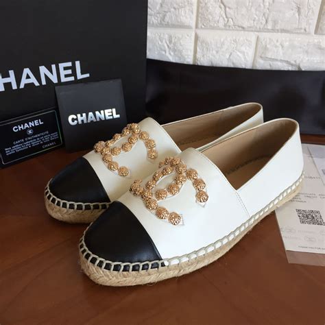 espadrille femme style chanel|espadrilles Chanel shop.